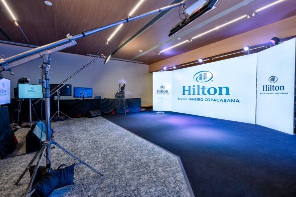 Espaço para eventos Soluções Híbridas EventReady no Hilton Rio de Janeiro Copacabana